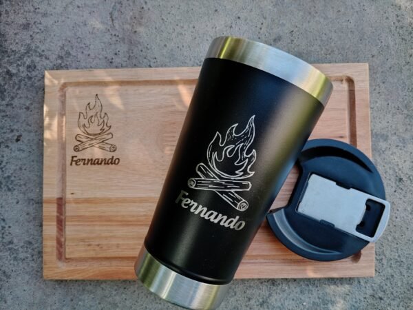 Tabla asado con vaso cervecero