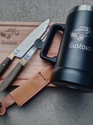 Tabla asado + Juego cubiertos artesanales + Chop