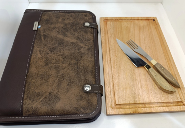 Set asado con cubiertos artesanales